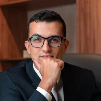Dr. Leonardo Sardas